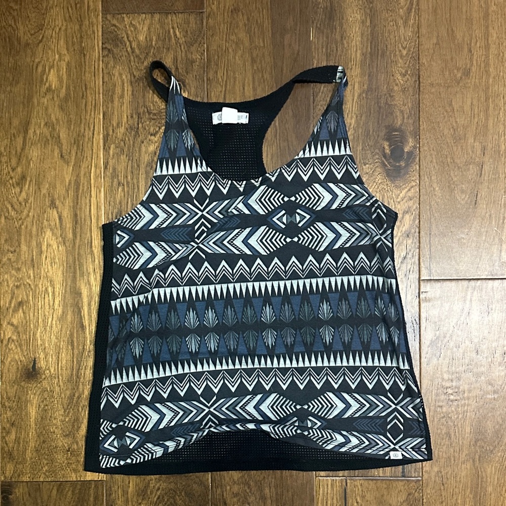 Element Tank Size Medium